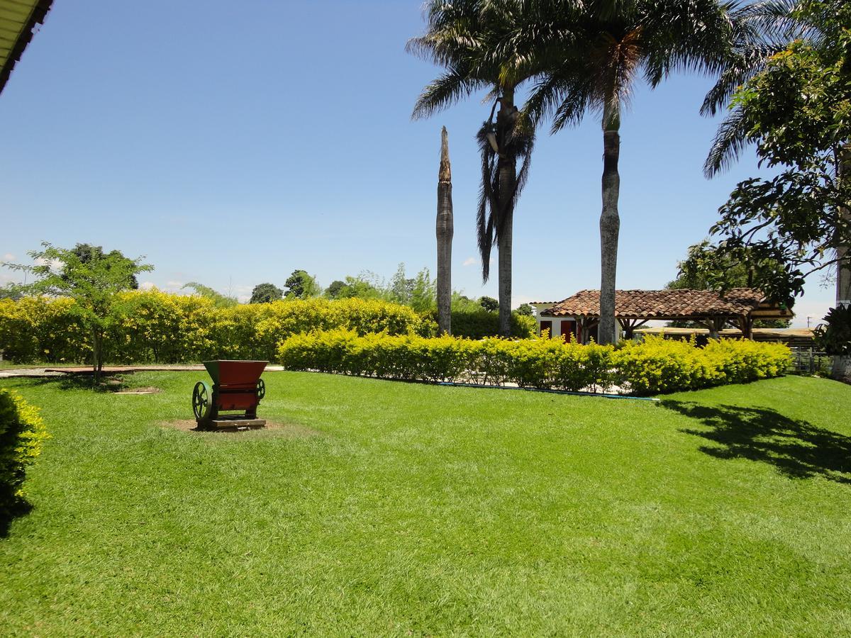 Finca Hotel Santana Campestre Quimbaya Esterno foto